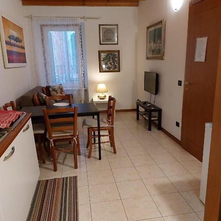 ヴェローナCasa Barcaアパートメント エクステリア 写真